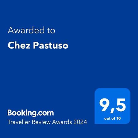 Chez Pastuso Bed & Breakfast Brigueil-le-Chantre Exterior photo
