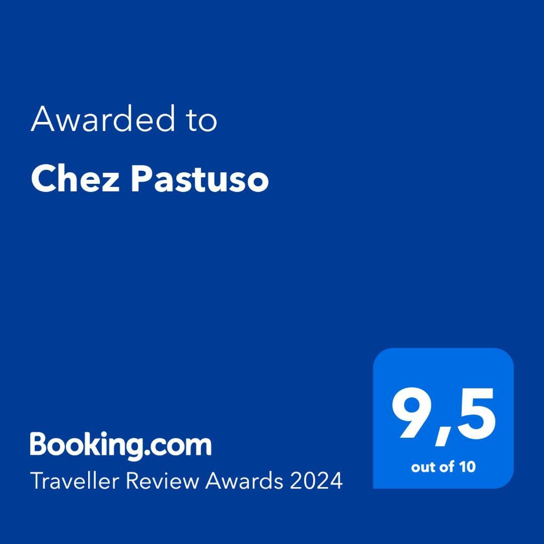 Chez Pastuso Bed & Breakfast Brigueil-le-Chantre Exterior photo